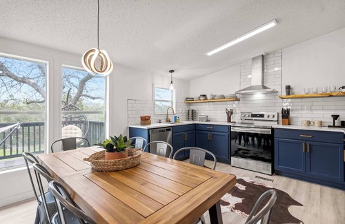 Canyon Lake Cabina | Starlight Horizon – 5 Cabañas Juntas + Jacuzzi Cabañas Pet-Friendly en Texas Hil
