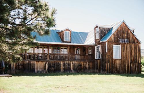 McIntosh Otro | Starry Skies & Fresh Air Glamping Tent