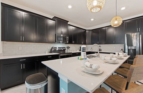 Kissimmee Villa | Stars Align @ Storey Lake By Shine Villas 6 Bedroom Villa