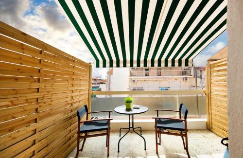 Ampelokipoi Apartamento | Startupper's Pad in real Athenian neighbourhood