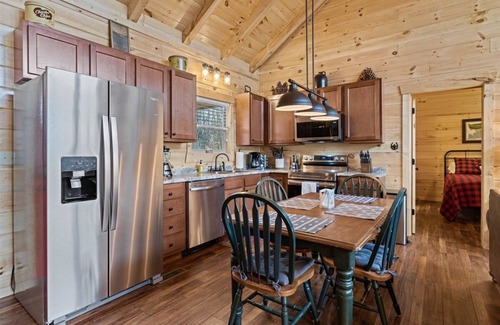Frenchburg Cabina | Starway to Heaven Cabin at Red River Gorge - Hot Tub - Great View