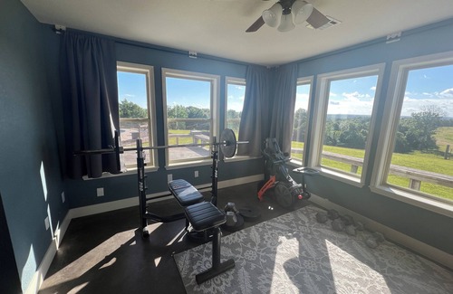 Pineville Casa | Stay at Grandads House! Country retreat with a view, minutes to the bike trails!