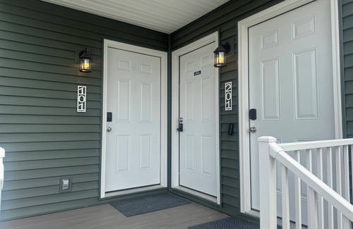 Saint Marys  Allen County Casa | Stay at The Fort! 2 Homes perfect| Gatherings for Teams| Reunions| Families