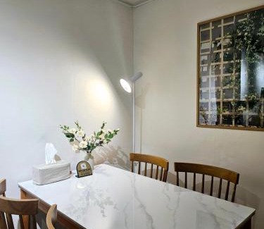 Wonhyoro-dong Apartamento | Stay Aurora#All the background locations featured in K-pop Demon Hunters are easily accessible within 15 to 30 minutes by public transportation