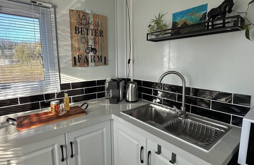 Currawang Cabina | Stay-belle - farm stay in Collector