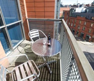 Castlefield Apartamento | Stay Deansgate Apartments for 14 nights plus