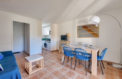 Ars-en-Re Chalet De Esquí | Estancia para 4 con piscina, cerca baños termales