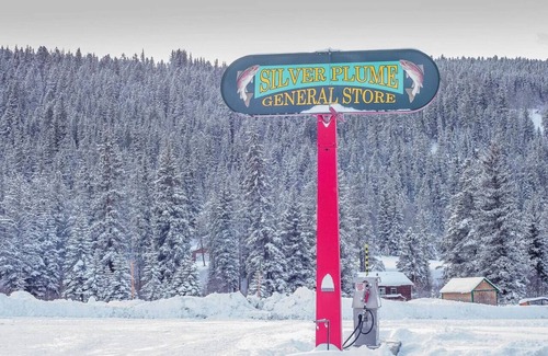 Pitkin Apartamento | Stay in a historical mountain town!