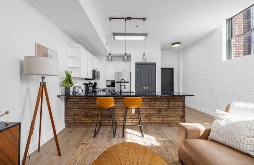 Johnson City Condominio | Stay in heart of Johnson City * Urban Loft *