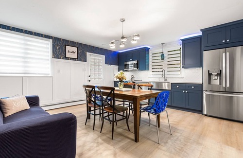 Bensalem Otro | Stay in Historic Bucks County Farmhouse Sleeps 18 -13 beds, 5 baths, 2 kitchens