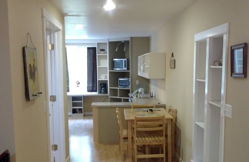 Lansing Casa | ¡Quédate en nuestro granero! Entorno rural tranquilo pero a minutos de lansing.