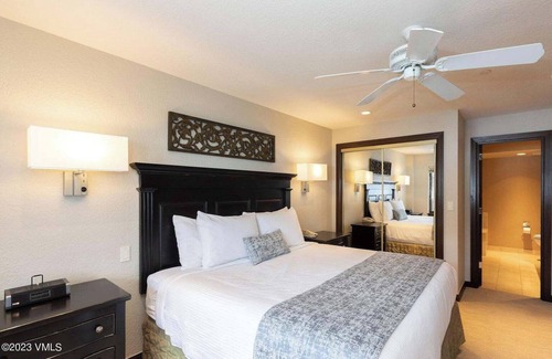 Beaver Creek Complejo | STAY & PLAY @ St. James Place Resort, #208, 2BR, 3BA in Beaver Creek Village!