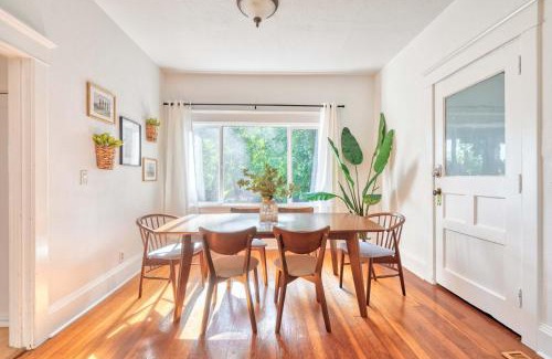 King Casa | Stay Portland - The Garden Cottage on Garfield - 91 WalkScore