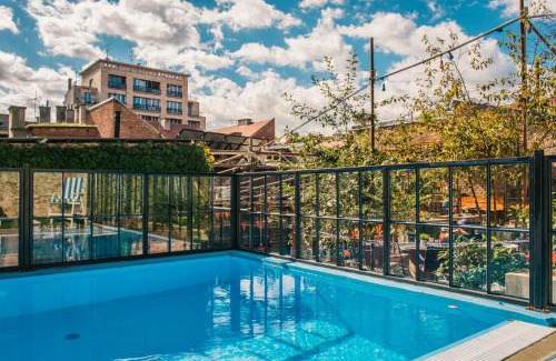 Zagreb Hotel | Stay Swanky Bed & Breakfast