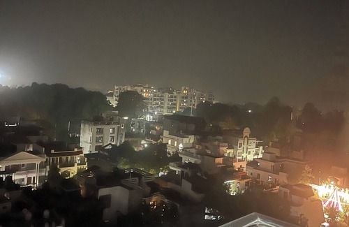 Allahabad Apartamento | Stay Vedic stay peace