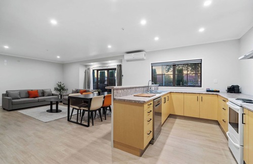 Rotorua Hotel | STAY280 & STAY284 Rotorua