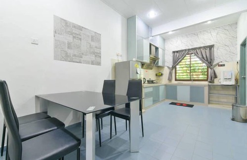 Taman Gadong Perdana Casa | Stay99 House Barbacoa (3 dormitorios)