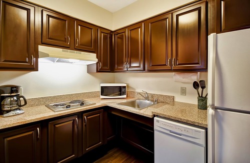 Middleton Hotel | Staybridge Suites Middleton Madison-West by IHG