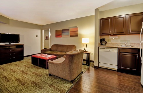 Middleton Hotel | Staybridge Suites Middleton Madison-West by IHG