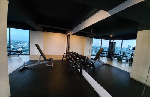 Kaunlaran Apartamento | Staycation 1BR Servce Aprtmnt 2px allows 5px 1901