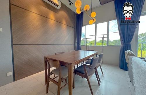 Kuching Apartamento | Staycation Homestay 65 Liberty Grove Near Airport
