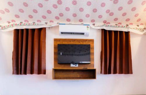 Bhuj Hotel | Stayguru Road to Heaven Resort