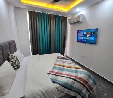 Gurugram Hotel | Stayo Suites