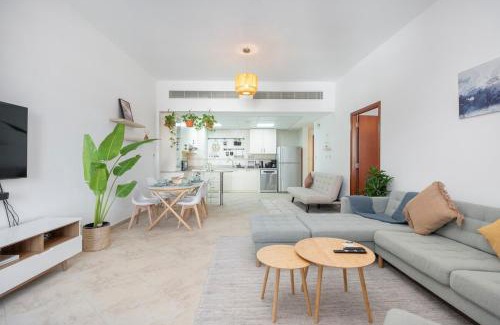 Motor City Apartamento | StayShort - Cozy 1-Bedroom Apartment for 5 in Motor City!