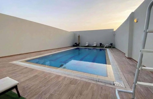 Dubai Apartamento | Dubai South Studio for 2 with Swimming Pool!