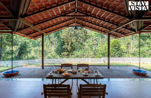 Somvarpet Villa | StayVista at Villa Estuaire Homestay - Your Cozy Villa - Coorg