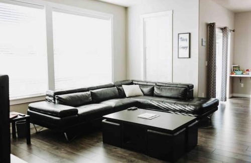 Caldwell Casa | stayy+hâus Gorgeous Modern Sunset Home ☀️🙏😴🌙🤙💧