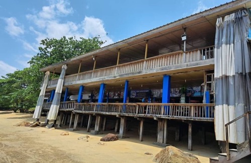 Kribi Hotel | Habitacion Doble-Estándar-Baño privado con ducha