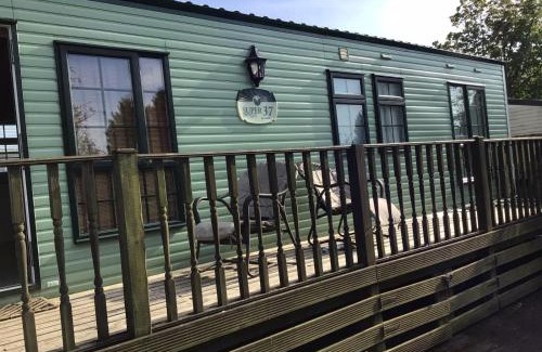 Fence Apartamento | Steamer View Todber Valley Caravan Park