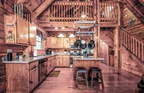 Gatlinburg - Pigeon Forge Cabina | Steele Away 3 Bedroom Cabin by RedAwning