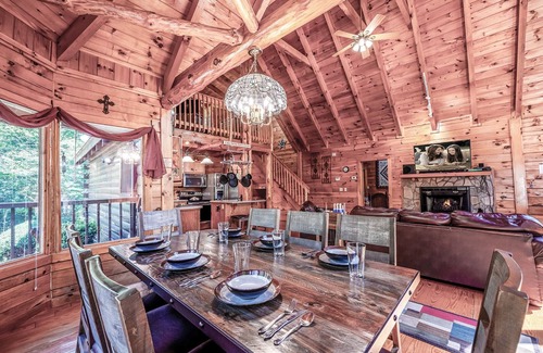 Gatlinburg - Pigeon Forge Cabina | Steele Away 3 Bedroom Cabin by RedAwning