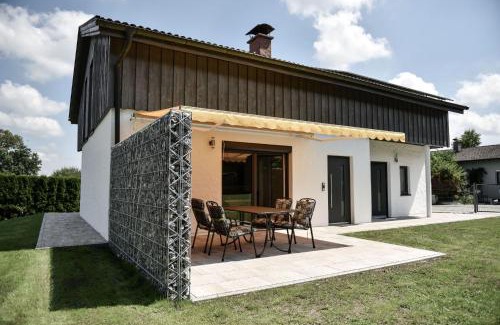 Hochburg-Ach Apartamento | Steinbrunner Geschmackvolle Ferienwohnungen