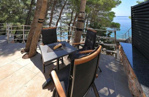 Starigrad Casa | Steinhaus Mirko