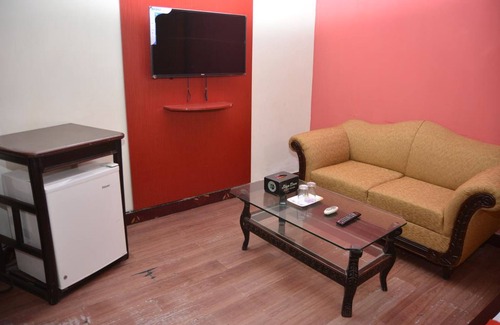 Lahore Casa | Step Inn Guest House