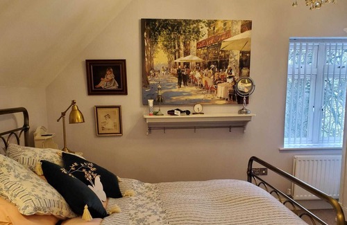 Lisnagunogue Apartamento | Step into luxury at this exquisite two storey apartment