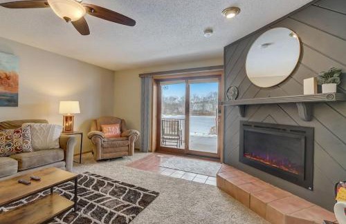 Wisconsin Dells Casa | Stephs Waterfront Retreat Sunset Cove 303