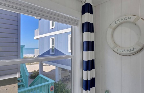 Belleair Beach Casa | A PASOS DE LA PLAYA, REY MARY SE ENCUENTRA CON EL PARAÍSO FRENTE A LA PLAYA DE CLEARWATER
