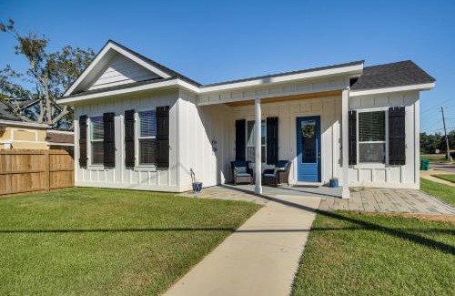 Gulfport Casa | Steps to Beach Modern Gulfport Getaway!