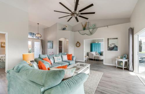 Burnt Store Isles Casa | Steps to Canal Punta Gorda Home with Private Pool