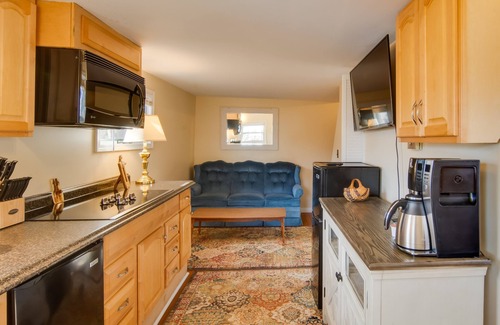 Mayville Cabaña | Steps to Chautauqua Lake: Cozy Cottage w/ Patio