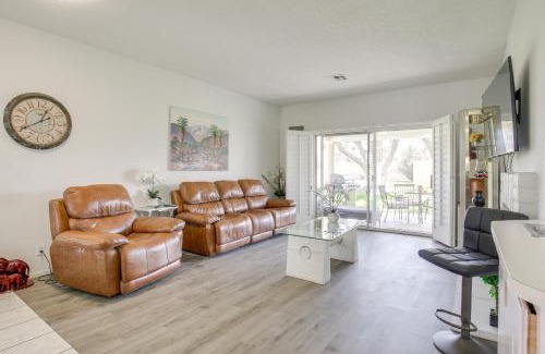 Palm Desert Apartamento | Steps to Community Pool and Spa Palm Desert Condo!