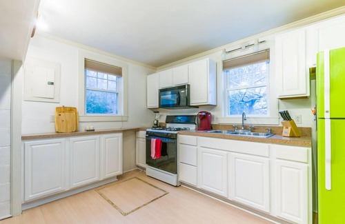 Ellisville Cabaña | Steps to Sand & Stunning Bay Views