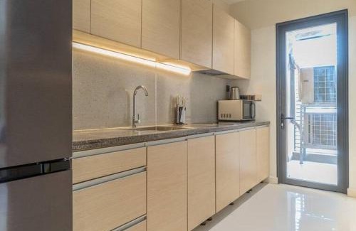 Little Japan Apartamento | Steps to Vincom/Casino/D1/pool/gym/Netflix/3Beds