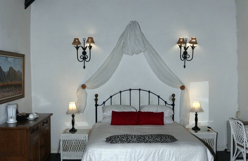 Krugersdorp Casa | Sterkfontein Heritage Lodge