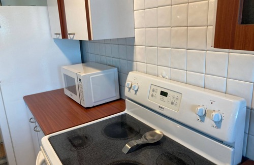 Miradero Condominio | Stevie's Sweet Escape! Cozy 3 bedroom walkup penthouse