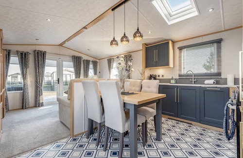 St. Andrews Casa | Lodge No 44 | Stewart's Resort Cameron